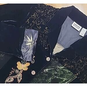 Chico’s Velvet Patchwork Embroidered Shacket Jacket Sz 1 S/M Boho Festival